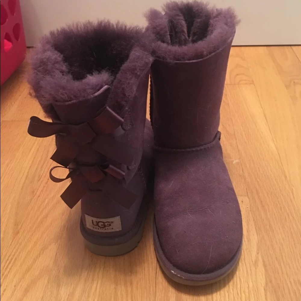 purple bailey bow uggs